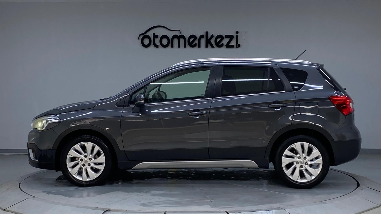 SUZUKI SX4 10